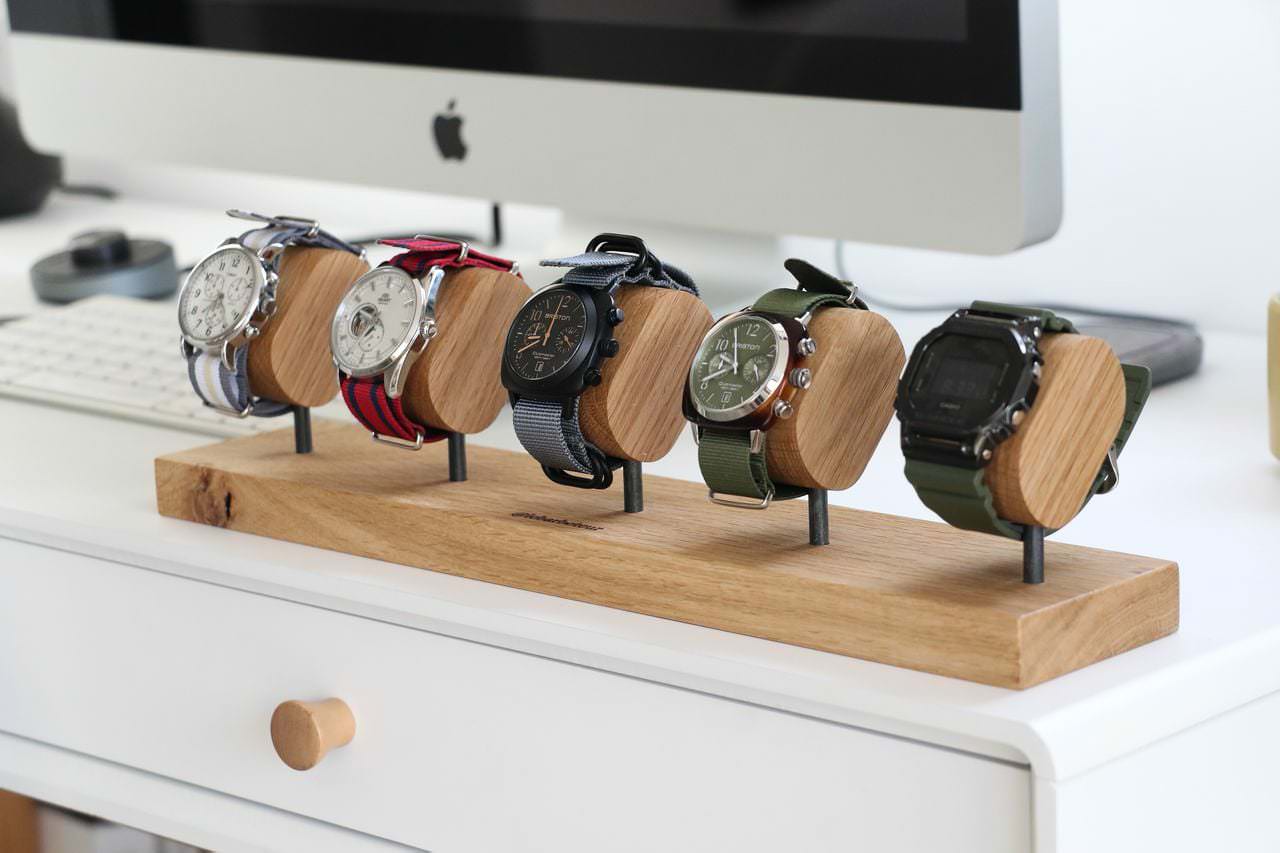 Porte-montre En Bois Massif OIRLV - Support Design Moderne, Couleur Gris Foncé, Pour Homme